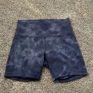 Lululemon Wunder Train Shorts